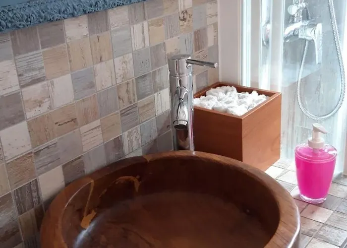 The Grandparents'house Ii * 리스본